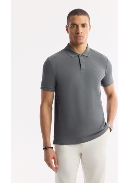 Erkek Antrasit %100 Pamuk Regular Fit %100 Pamuk Hızlı Kuruyan Kıvrılmayan Polo Yaka T-Shirt B001032