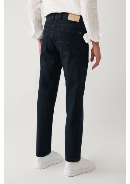 Erkek Lacivert Eskitme Yıkamalı Jean Pantolon A41Y3510
