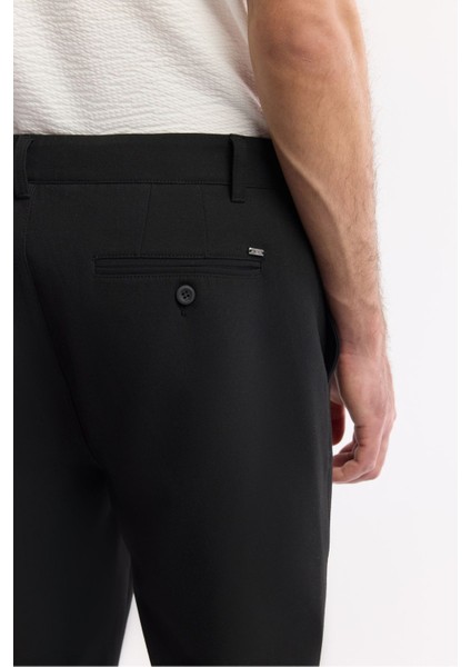 Erkek Siyah Slim Fit Klasik Bel Yumuşak Tuşeli Chino Pantolon B003035