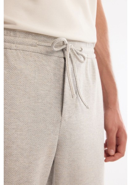 Erkek Gri Relaxed Fit Yanı Lastikli Balıksırtı Örme Bağcıklı Pantolon A42Y3016
