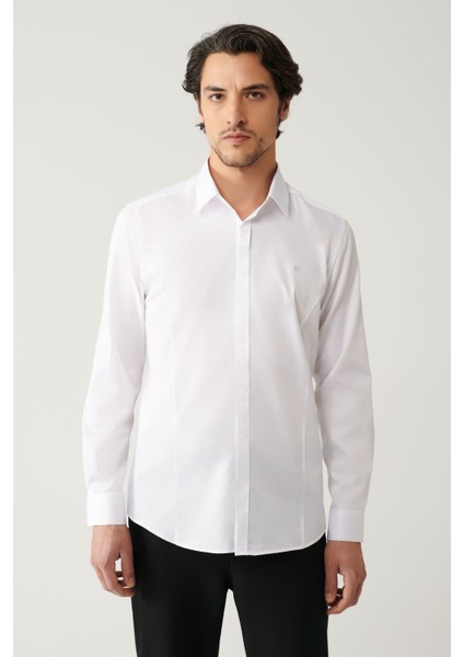 Erkek Beyaz Slim Fit %100 Pamuk Klasik Yaka Saten Gömlek B002002