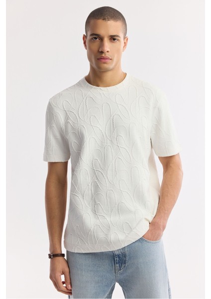 Erkek Beyaz Bisiklet Yaka Pamuklu Jakarlı Elastan T-shirt A51y1122