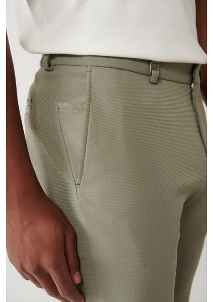 Erkek Açık Haki Relaxed Fit Beli Lastikli Yandan Cepli Way Stretch Lightweight Pantolon A41y3203