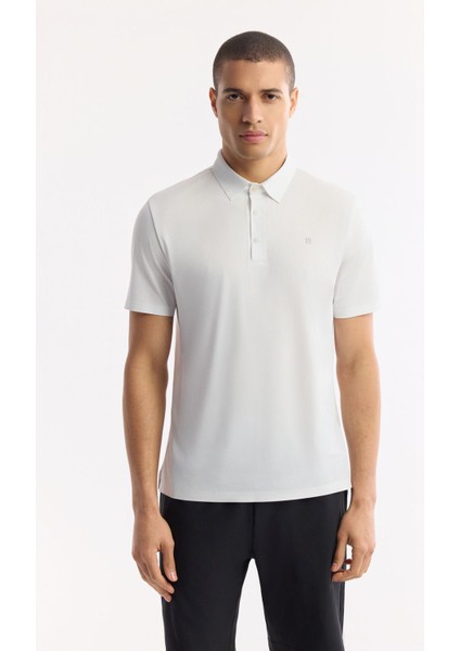 Erkek Beyaz Kırılmaz Polo Yaka Magnet Düğme Teknik Kumaş T-Shirt A51Y1155 indirimleri