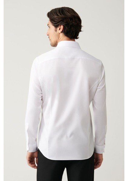 Erkek Beyaz Slim Fit %100 Pamuk Klasik Yaka Saten Gömlek B002002 fırsatları
