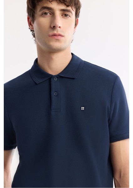 Erkek Lacivert Regular Fit %100 Pamuk Hızlı Kuruyan Kıvrılmayan Polo Yaka T-Shirt B001032