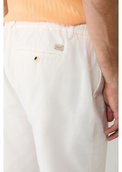 Erkek Kırık Relaxed Fit Beyaz Beli Lastikli Dokulu Teos Şort B003731