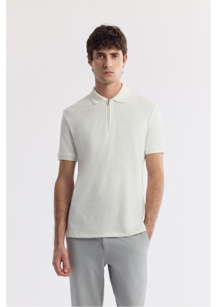 Erkek Beyaz Regular Fit Fermuarlı Polo Yaka Jakarlı T-Shirt A51Y1059