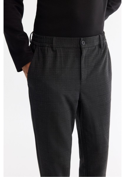 Erkek Siyah Slim Fit Yanı Lastikli Pileli Ekose Duble Paça Pantolon A42Y3043
