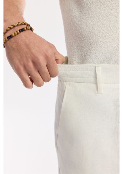 Erkek Beyaz Relaxed Fit Beli Lastikli %100 Keten Assos Şort B003732