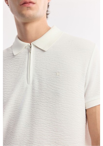 Erkek Beyaz Fermuarlı Polo Yaka Dokulu Jakarlı T-Shirt A51Y1019 fiyatları