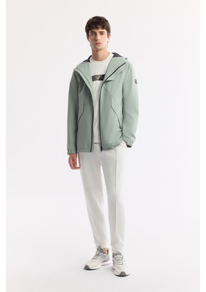 Erkek Mint Yeşil Comfort Fit Kapüşonlu Rüzgar Geçirmez Hafif Mont A51y6054