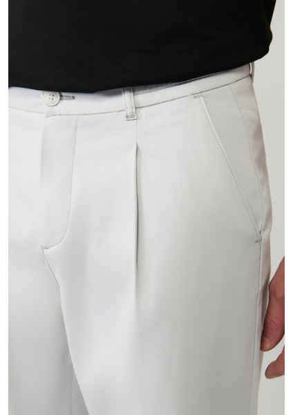 Erkek Açık Gri Pamuk Karışımlı Klasik Bel Relaxed Fit Pantolon A41Y3037