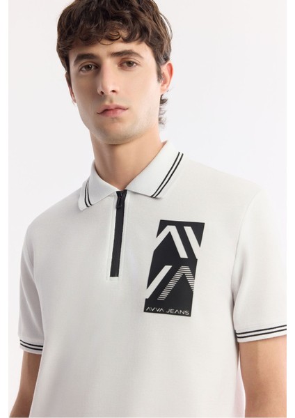 Erkek Beyaz Regular Fit Fermuarlı Polo Yaka Önü Enjeksiyon Baskılı T-shirt A51y1167 fiyatları