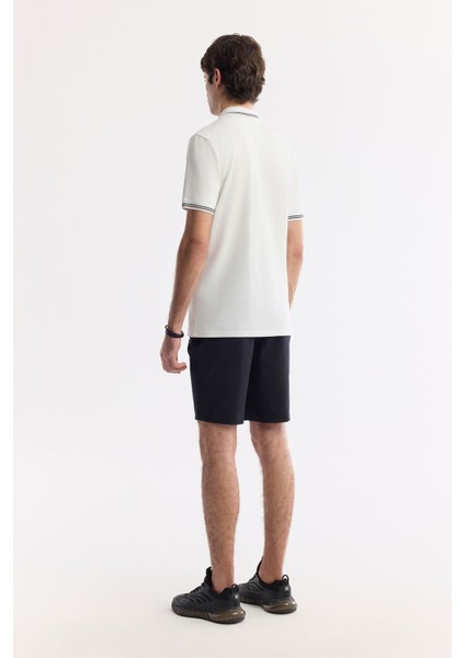 Erkek Beyaz Regular Fit Fermuarlı Polo Yaka Önü Enjeksiyon Baskılı T-shirt A51y1167 fırsatları