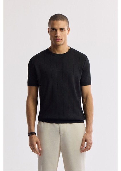 Erkek Siyah Regular Fit Bisiklet Yaka Boyuna Ajurlu Triko T-shirt A51Y5023