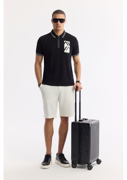 Erkek Siyah Regular Fit Fermuarlı Polo Yaka Önü Enjeksiyon Baskılı T-shirt A51y1167