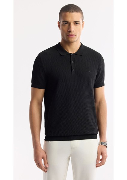 Erkek Siyah Regular Fit Polo Yaka Dokulu Triko T-shirt B005120