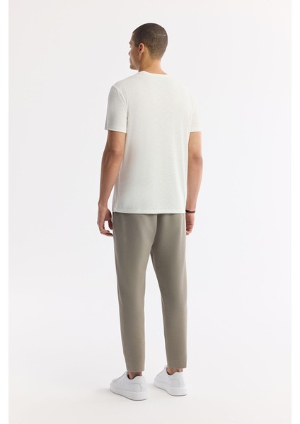 Erkek Beyaz Regular Fit Soft Touch Bisiklet Yaka T-Shirt B001031