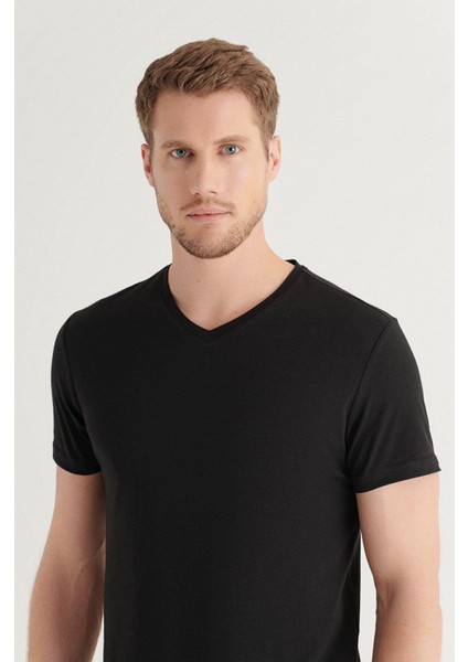 Erkek Siyah %100 Pamuk V Yaka T-Shirt E001001 fiyatları