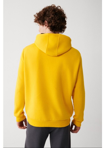 Erkek Sarı Kapüşonlu 3 İplik Şardonlu Pamuklu Sweatshirt E001018