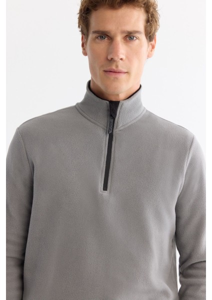 Erkek Gri Soğuğa Dayanıklı Yarım Fermuarlı Dik Yaka Polar Sweatshirt E001068 fiyatları