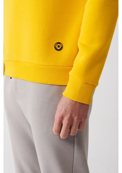 Erkek Sarı Bisiklet Yaka 3 Iplik Şardonlu Pamuklu Sweatshirt E001017 indirimleri