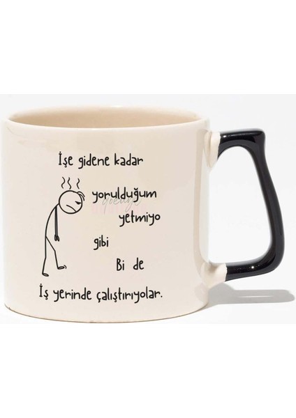 She Is Mom Baskılı Anneler Günü Hediyelik Siyah Kulplu Modern Seramik Kupa