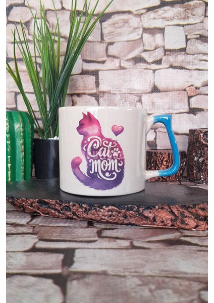 Cat Mom Temalı Kedi Annesi Kedisever Figürlü Hediyelik Kulplu Kupa Bardak