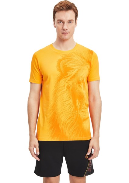 Orijinal Lisanslı Aslan Baskılı Sarı T-Shirt modelleri
