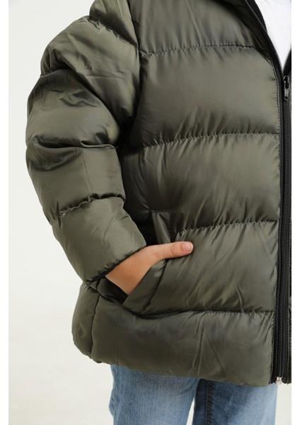 Erkek Çocuk Polarlı Kapüşonlu Su Geçirmez Rüzgara Dayanıklı Cepli Şişme Kışlık Mont fiyatları