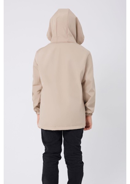 Erkek Çocuk Taba Astarlı Su ve Rüzgar Geçirmez Kapüşonlu Çift Fermuarlı Cepli Yağmurluk fırsatları