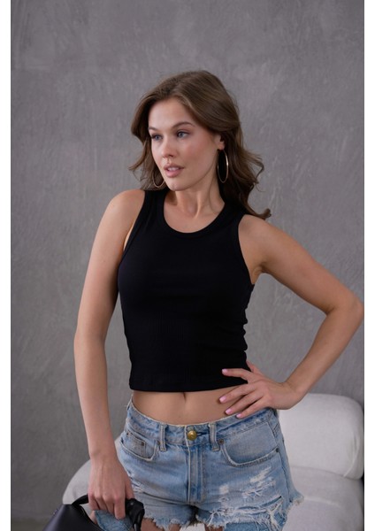 Fitted Vücuda Oturan Kesim Fitilli Basic Atlet