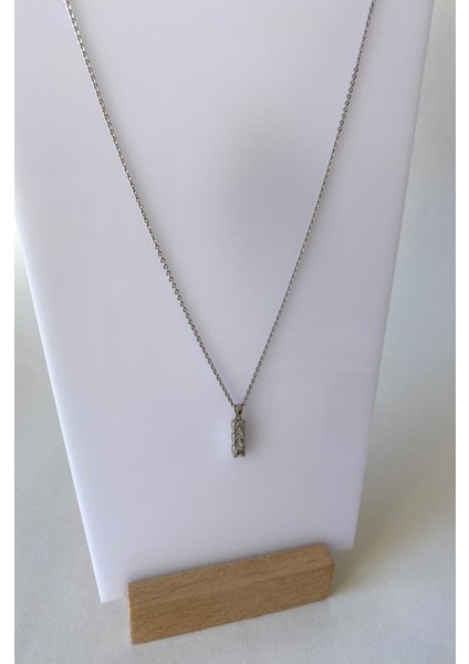 Xuping Dikey Üç Taşlı Minimal Silver Kolye fiyatları