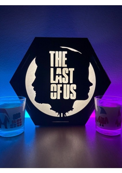 Beyaz Last Of Us Masaüstü Dekoratif Lamba, Şık ve Modern Tasarım