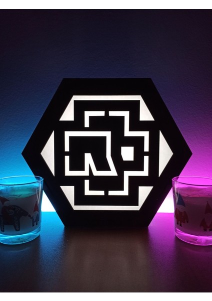 Beyaz Rammstein Temalı Masaüstü Dekoratif Lamba, Şık ve Modern Tasarım