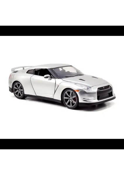 Brian's Nissan Gt-R (R35) 1/24 Model Araba fiyatları