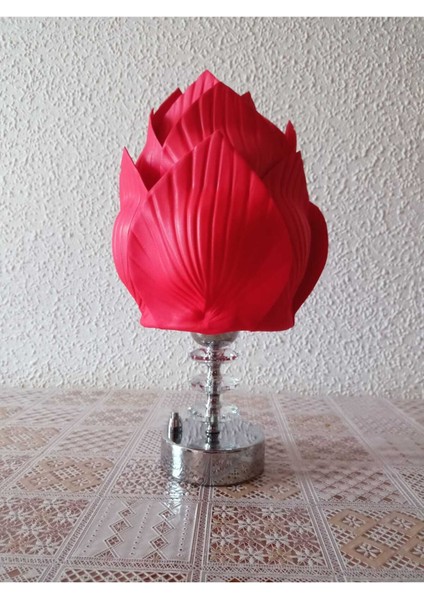 Kırmızı Renkli Kablosuz Pilli Masa Lambası, Şık ve Taşınabilir Tasarım modelleri