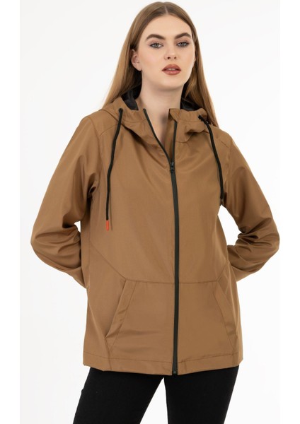 Kadın Astarlı Su Geçirmez ve Rüzgara Dayanıklı Kapüşonlu Cepli Yağmurluk - Rüzgarlık