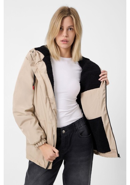 Spor Kadın Kürklü Su ve Rüzgar Geçirmez Kapüşonlu Mont Parka fiyatları