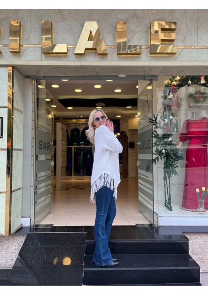 Etek Ucu Püskül Detaylı Triko fiyatları