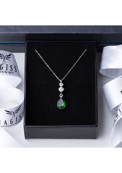 Yeşil Damla Model Zirkon Taşlı 925 Ayar Gümüş Kadın Kolye modelleri