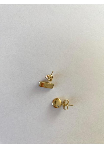 Xuping Minimal Çivi Farklı Şekil Gold Top Küpe