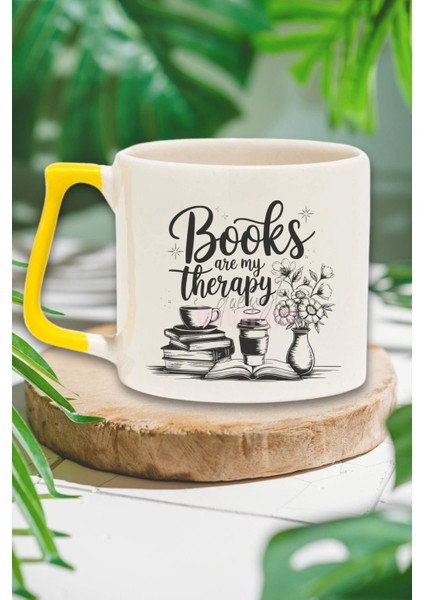 Books Are My Therapy Yazılı Kitap Benim Terapim Mottosu Hediyelik Sarı Kulplu Kupa Bardak