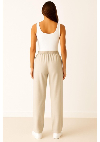 Kadın Pantolon – Yüksek Bel, Bağcıklı, Salaş Rahat Kalıp, Günlük ve Şık Kullanım modelleri