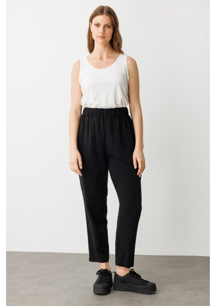Kadın Büyük Beden Beli Lastikli Havuç Kesim Pantolon 7574 Siyah fiyatları