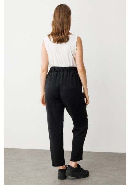 Kadın Büyük Beden Beli Lastikli Havuç Kesim Pantolon 7574 Siyah fırsatları