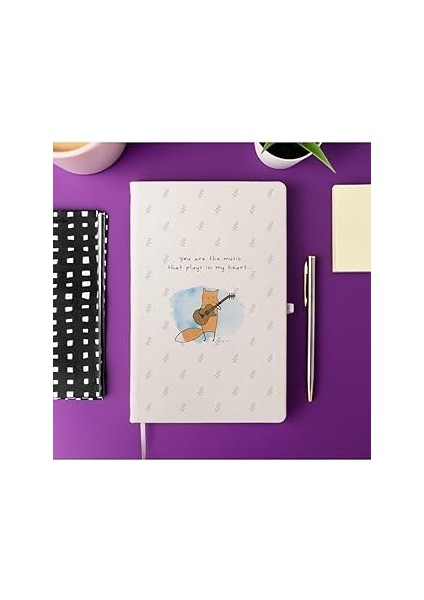 Sen Kalbimde Çalan Müziksin Mottolu Minimal Tasarımlı Çizgili Not Defteri 13 cm x 21 C