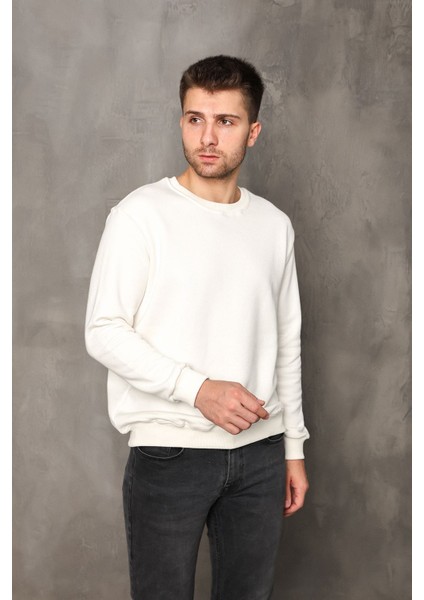 Erkek Ekru Renk Bisiklet Yaka Oversize Sweatshirt Unisex fiyatları