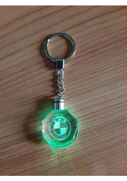 7 Renkli LED Işıklı Araba Anahtarlığı, Şık ve Kaliteli Tasarım modelleri